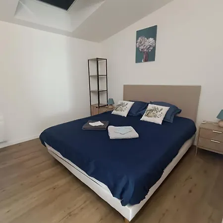T4 Familial Avec Terrasse Privative * Saujon