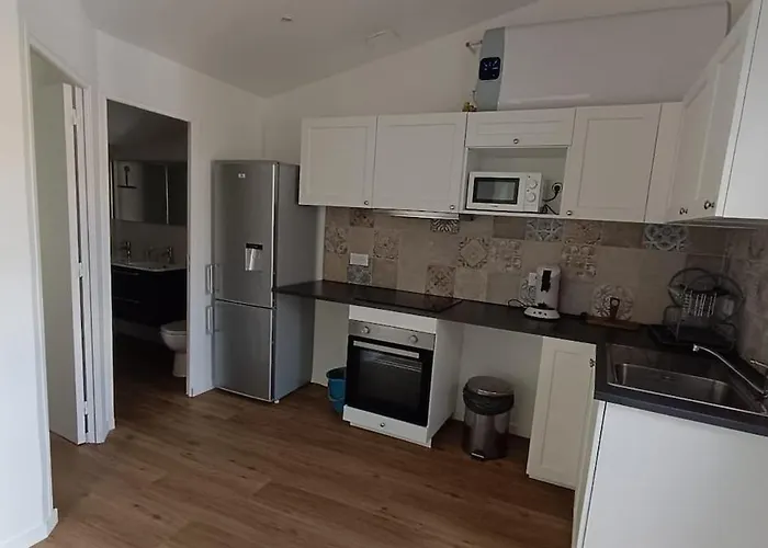 T4 Familial Avec Terrasse Privative * Saujon